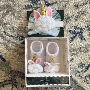NEW Baby Presents! Unicorn Socks & Headband